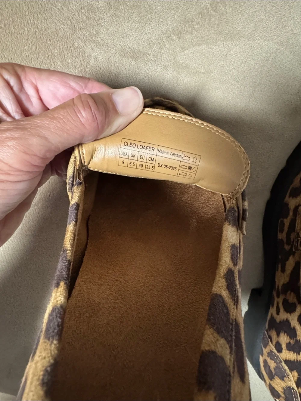 Vionic Leopard Print Women's Cleo Loafers - Brown/Black
